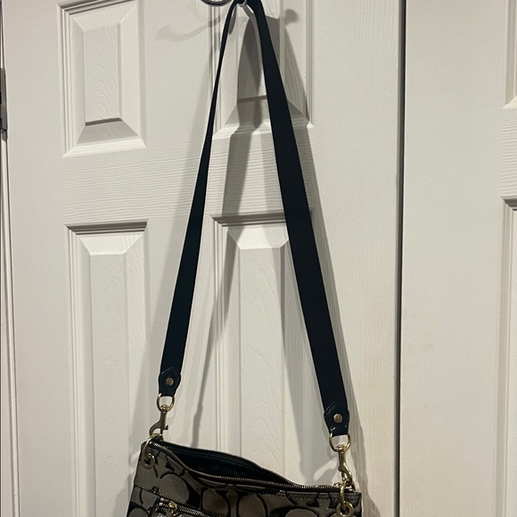 Coach Brown Signature Shoulder Bag - Picture 6 of 13
